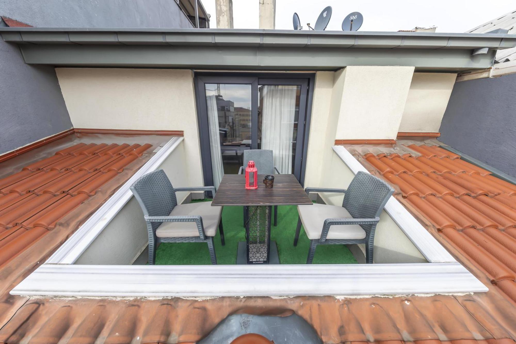 The Business Class Suit Karakoy Истанбул Екстериор снимка