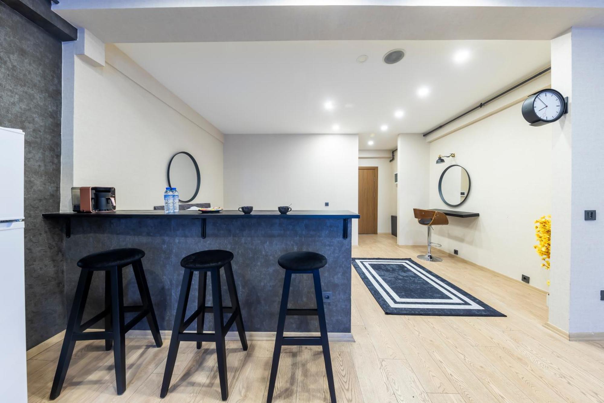 The Business Class Suit Karakoy Истанбул Екстериор снимка