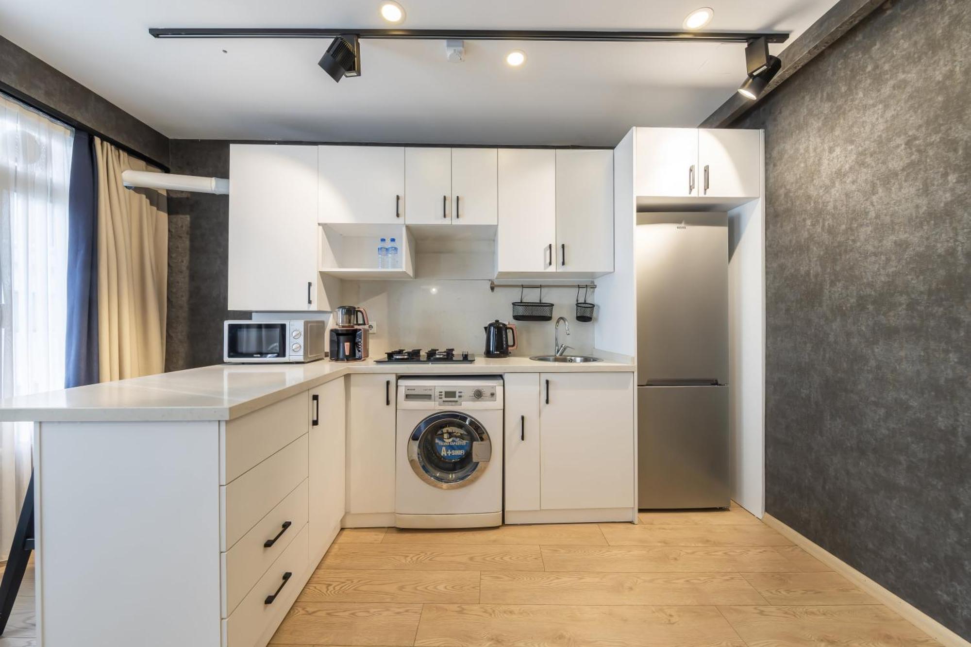 The Business Class Suit Karakoy Истанбул Екстериор снимка