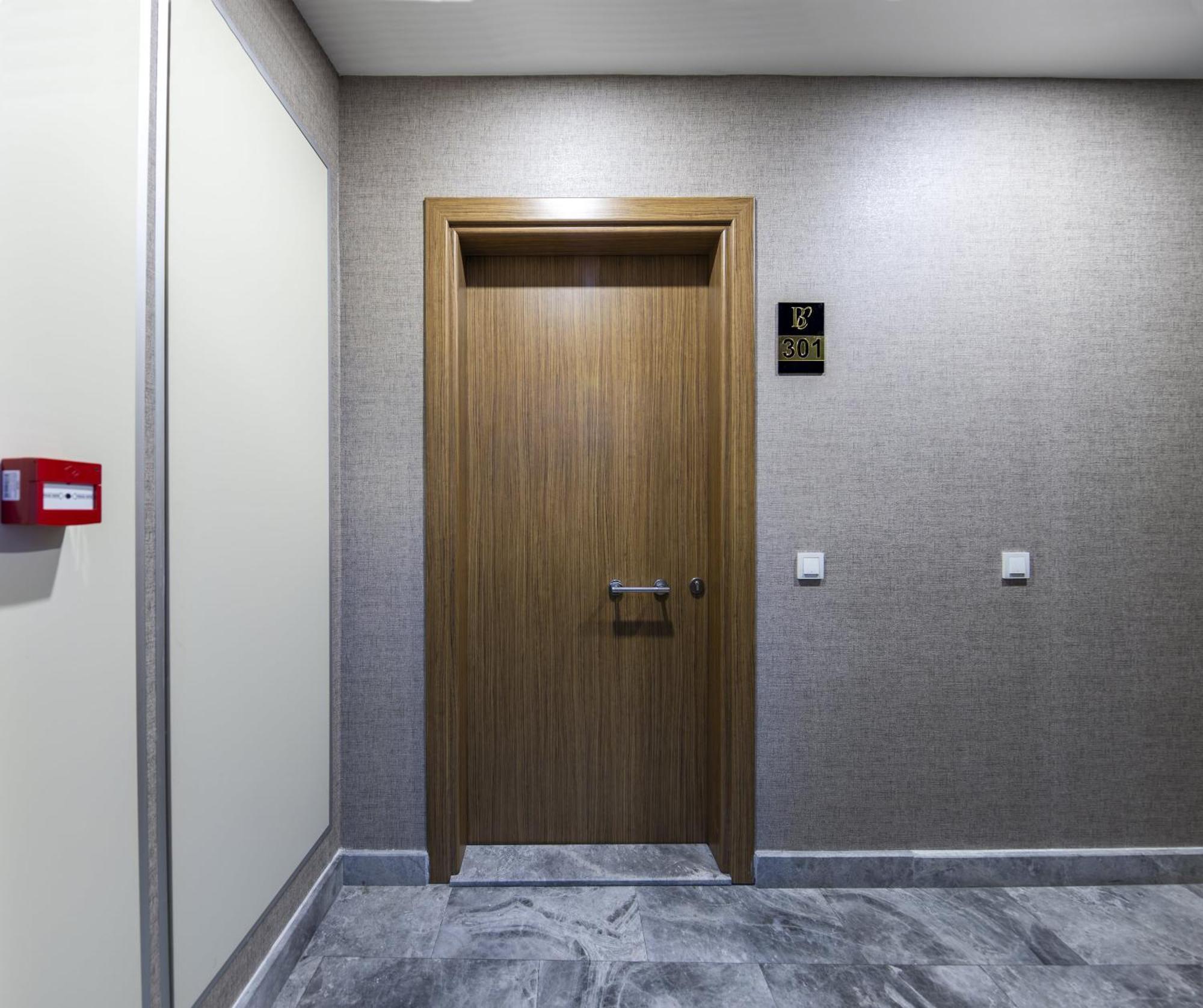 The Business Class Suit Karakoy Истанбул Екстериор снимка
